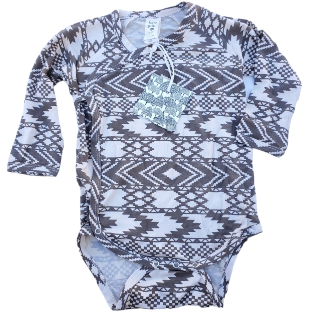 NWT Kate Quinn One-piece Kimono Bodysuit Long-sleeve Santa Fe Baby 12-18 Months